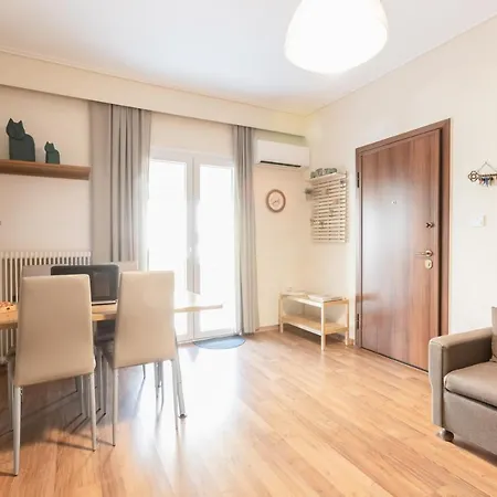 Heart Of Koukaki Flat, Near Acropolis & Filopappou