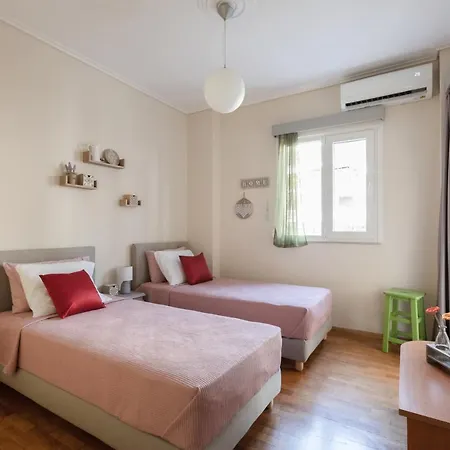 Apartment Heart Of Koukaki Flat, Near Acropolis & Filopappou Athens